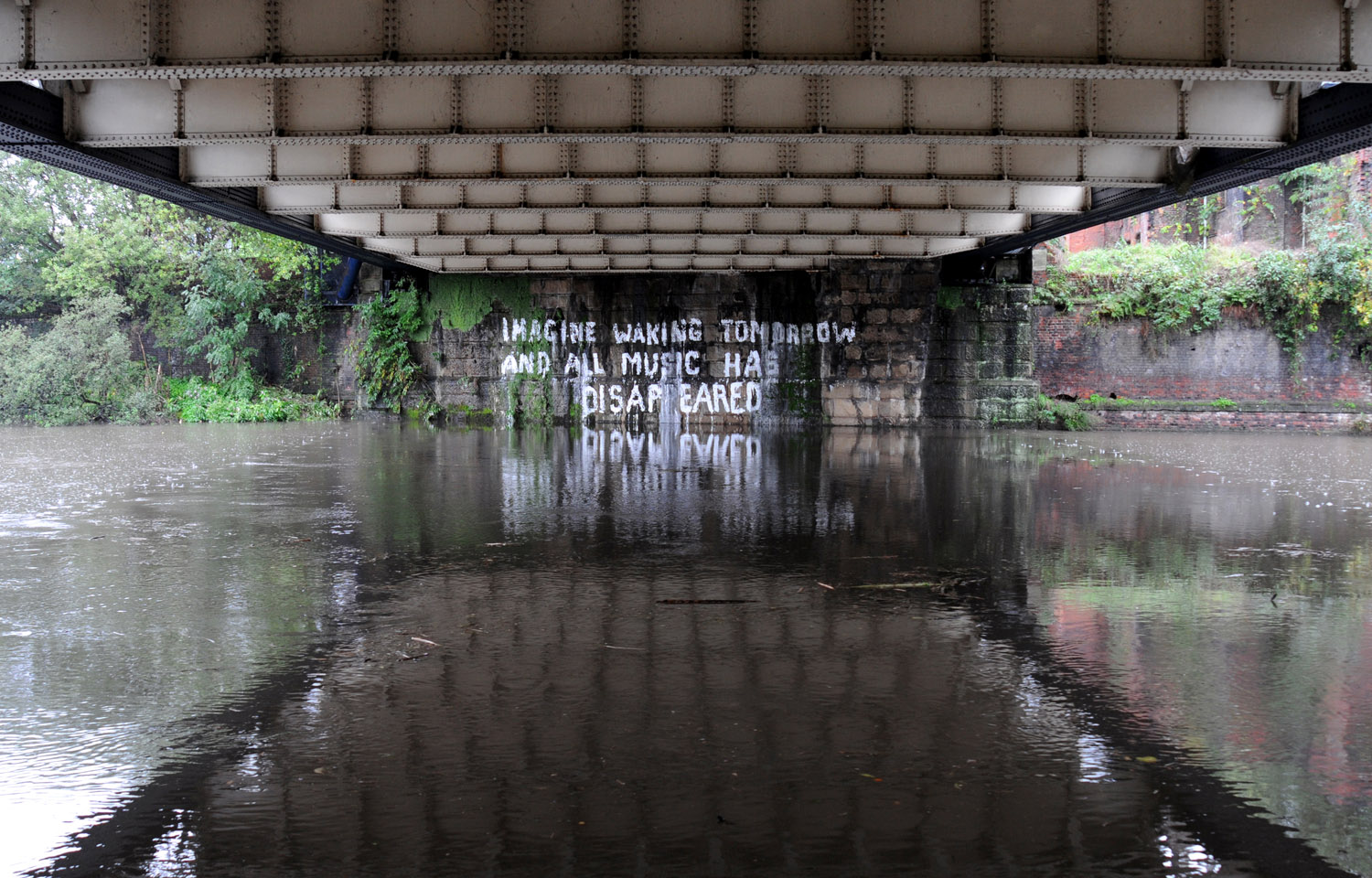 IMAGINE GRAFFITI